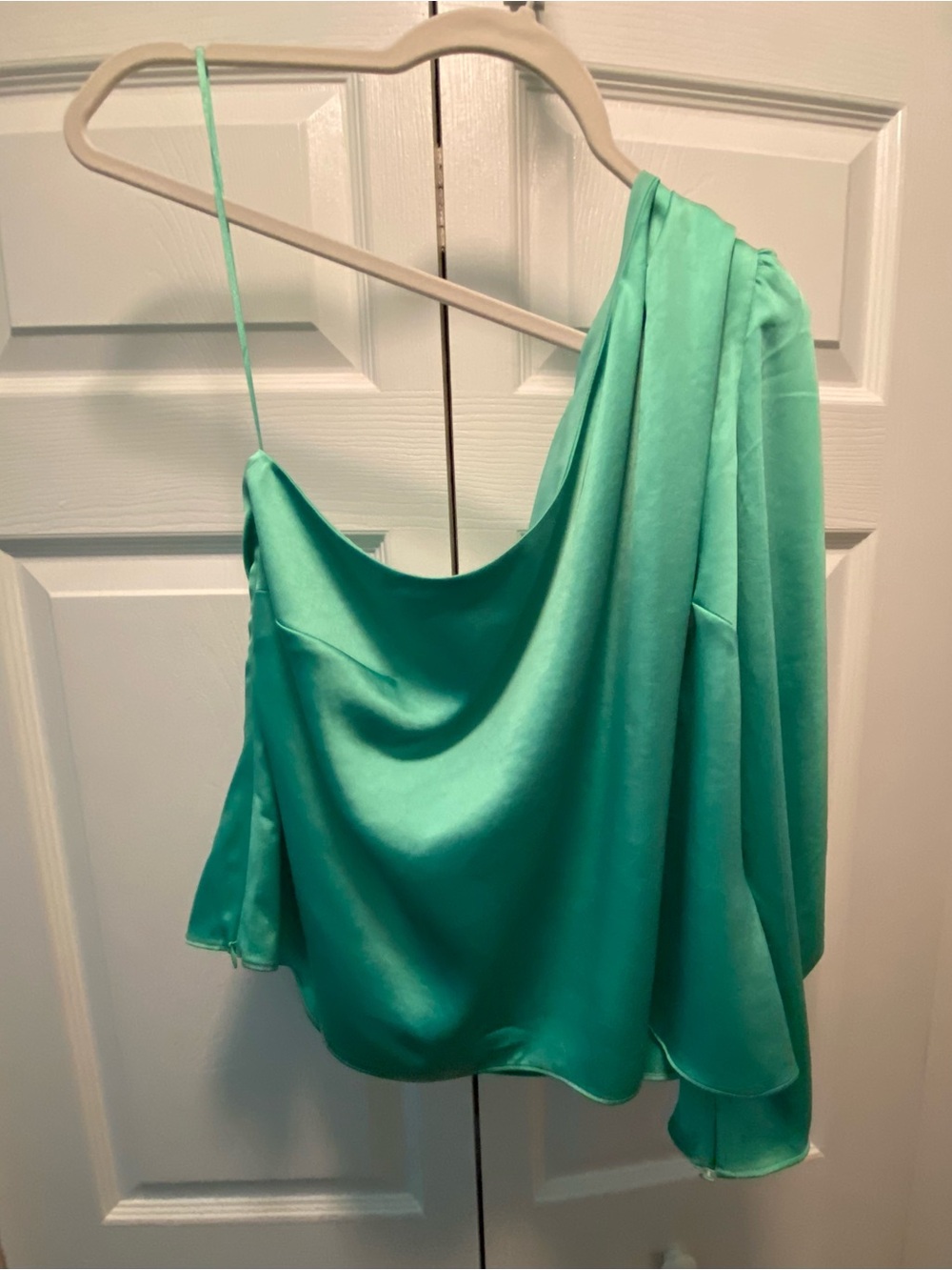Express Mint Green One Shoulder Long Sleeve Blouse XL  New With Tags
